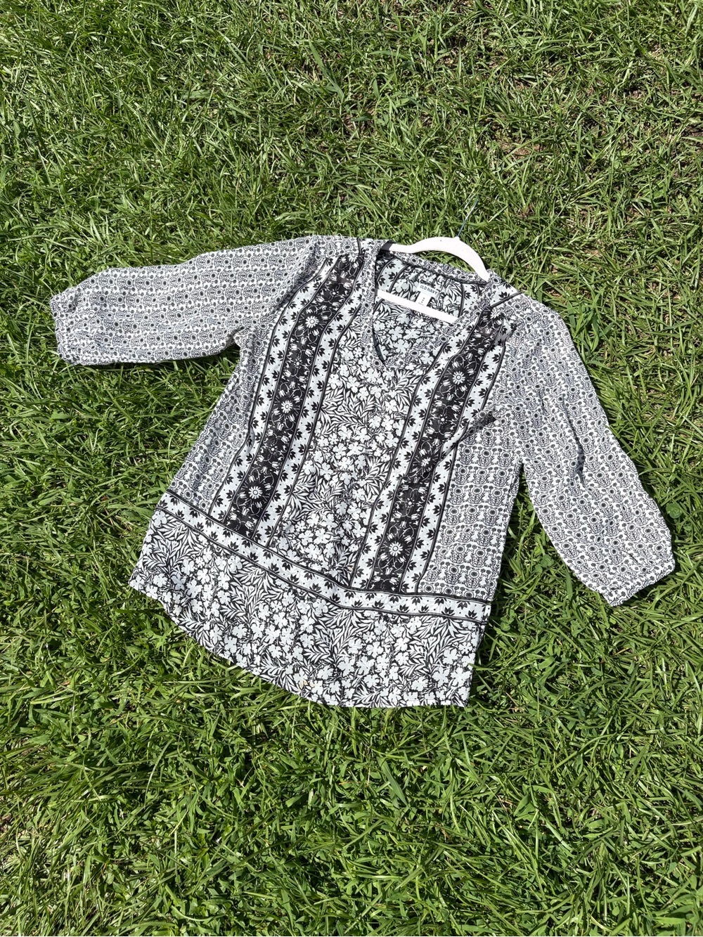 Old Navy Black and White Floral Mix Peasant Blouse